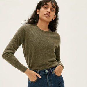 Everlane green cashmere sweater